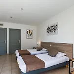 Otel Logis L'oliveraie 2*