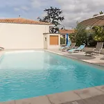 מלון Logis L'oliveraie