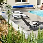 Logis L'oliveraie Otel