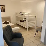 Ξενοδοχείο Logis L'oliveraie