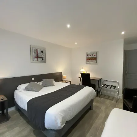 Logis L'oliveraie 2*