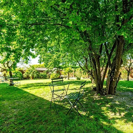 Logis L'oliveraie 3*