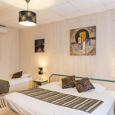 Logis L'oliveraie 3*