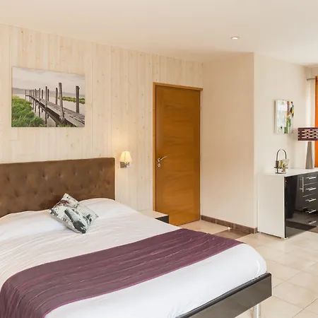 فندق Logis L'oliveraie