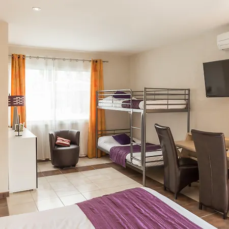 Logis L'oliveraie 2* Cognac