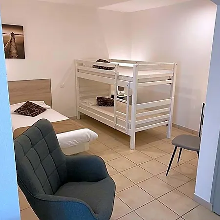 Logis L'oliveraie Hotel