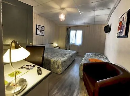 Hotel Logis L'oliveraie 2*