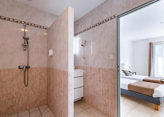 Logis L'oliveraie 2* Cognac