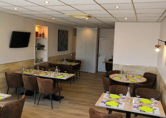 Logis L'oliveraie 2*